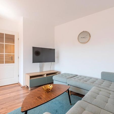 Quiet 1 Bedroom Apartment Parking Old Лилль Экстерьер фото