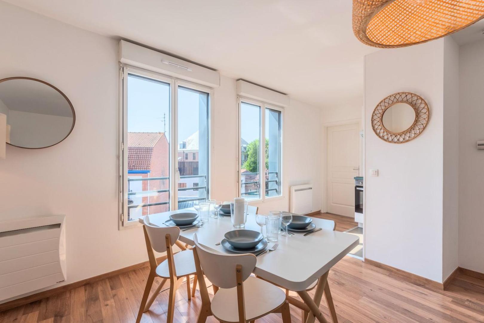 Quiet 1 Bedroom Apartment Parking Old Лилль Экстерьер фото